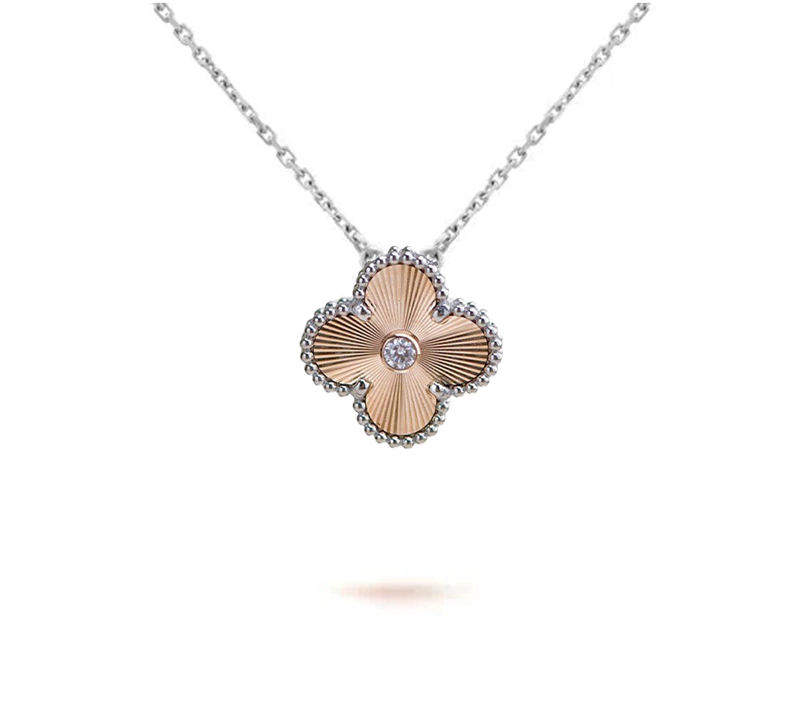 [Peak]15MM CLOVER FLOWER PENDANT NECKLACE WHITE GOLD COLLECTION