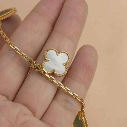 [Peak]LUCKY NATURE MULTI-CHARM BRACELET