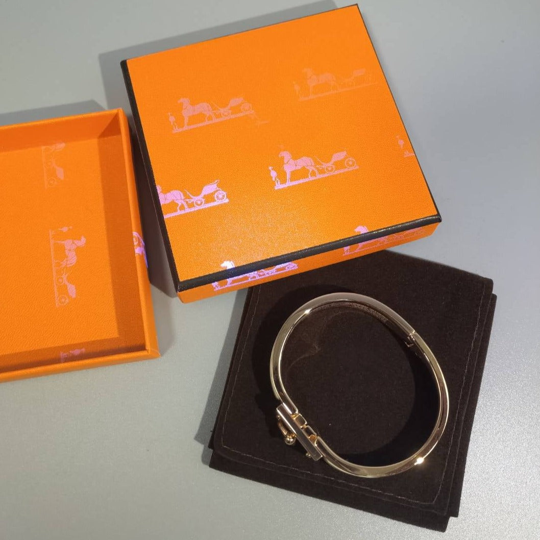 [Peak]H RED BRACELET