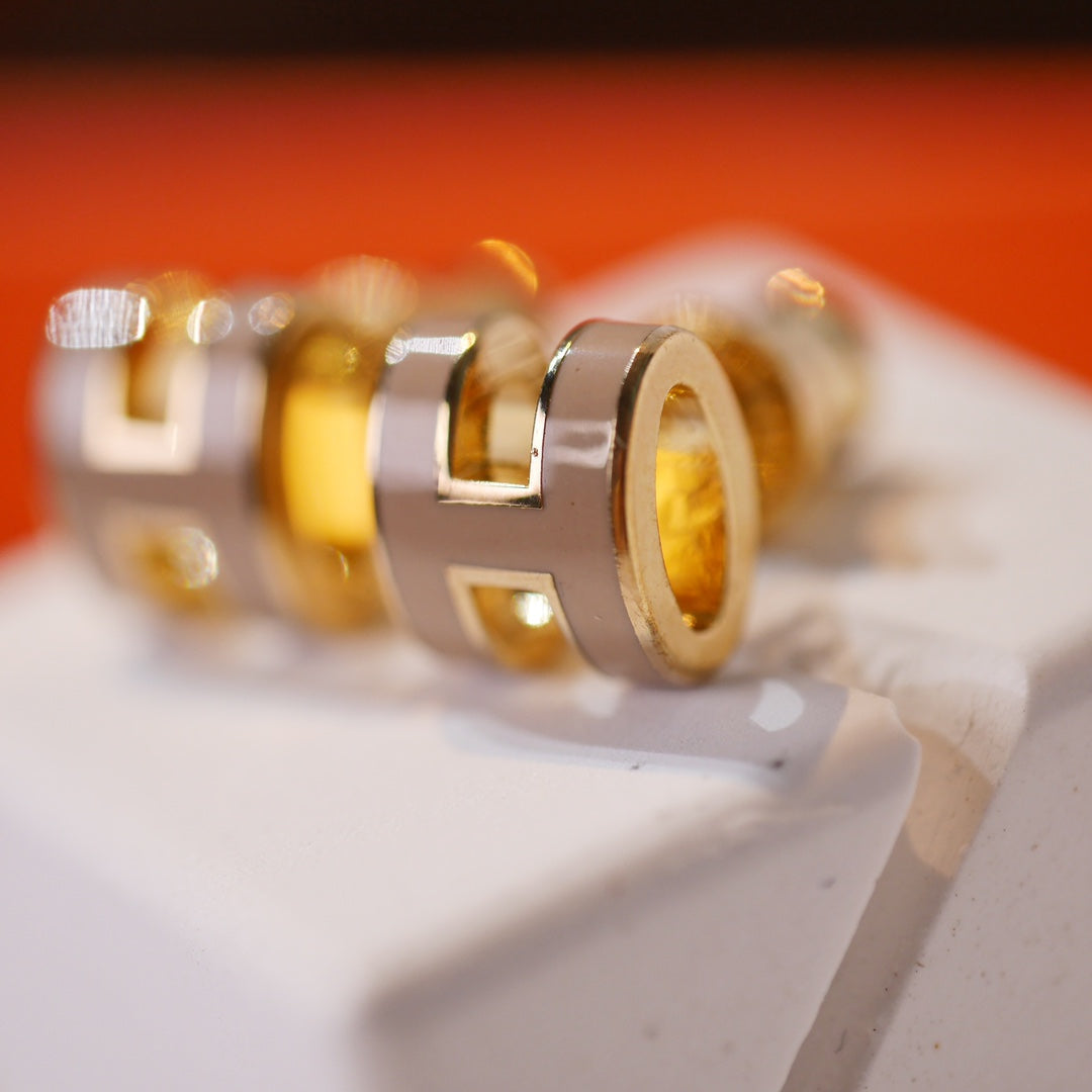 [Peak]MINI POP H GOLD EARRINGS GREY