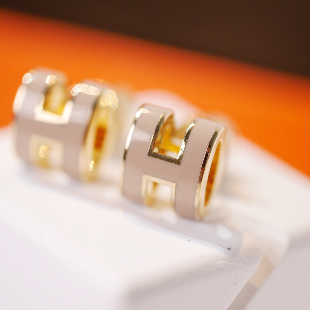 [Peak]MINI POP H GOLD EARRINGS GREY