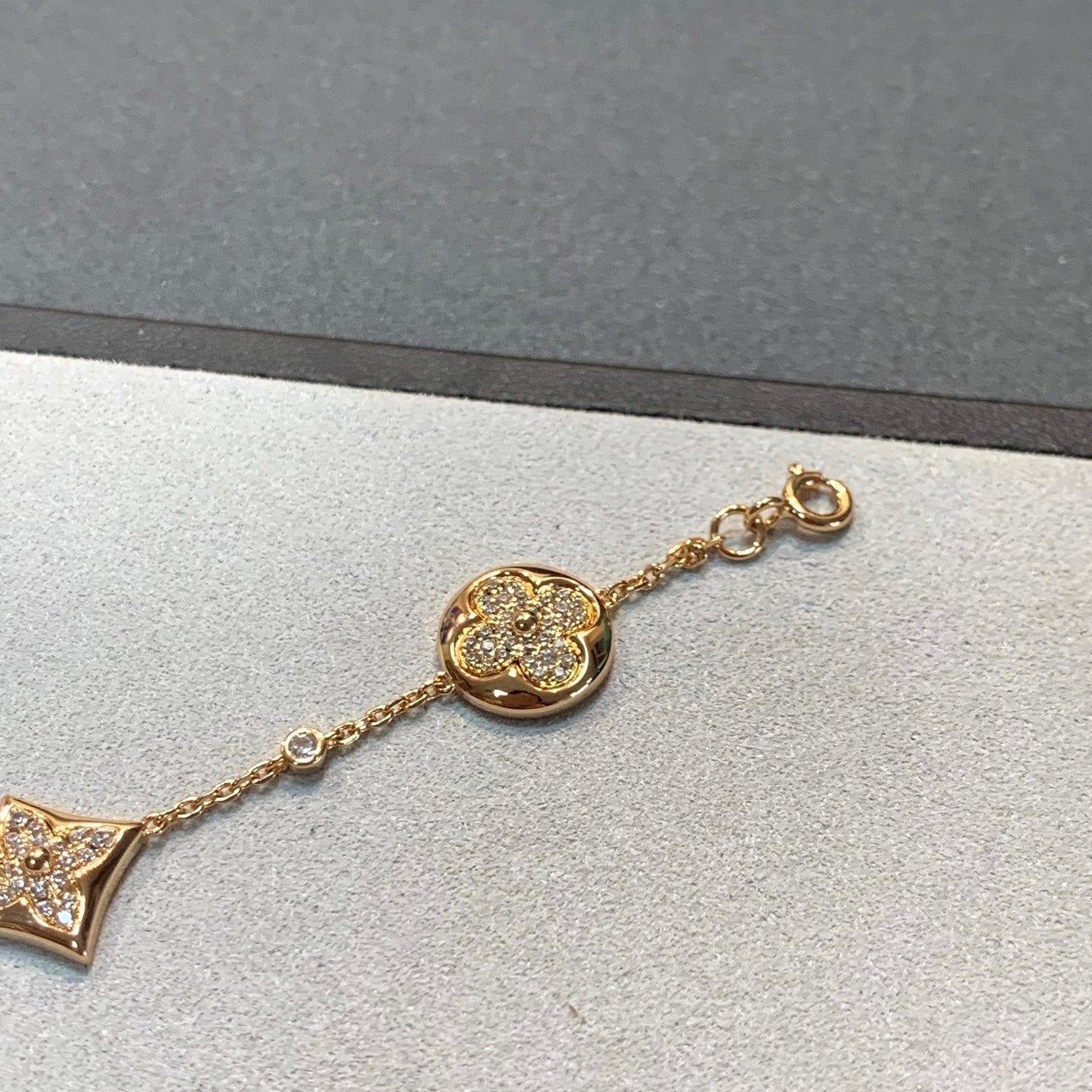 [Peak]STAR AND SUN 4 MOTIFS GOLD DIAMONDS BRACELET
