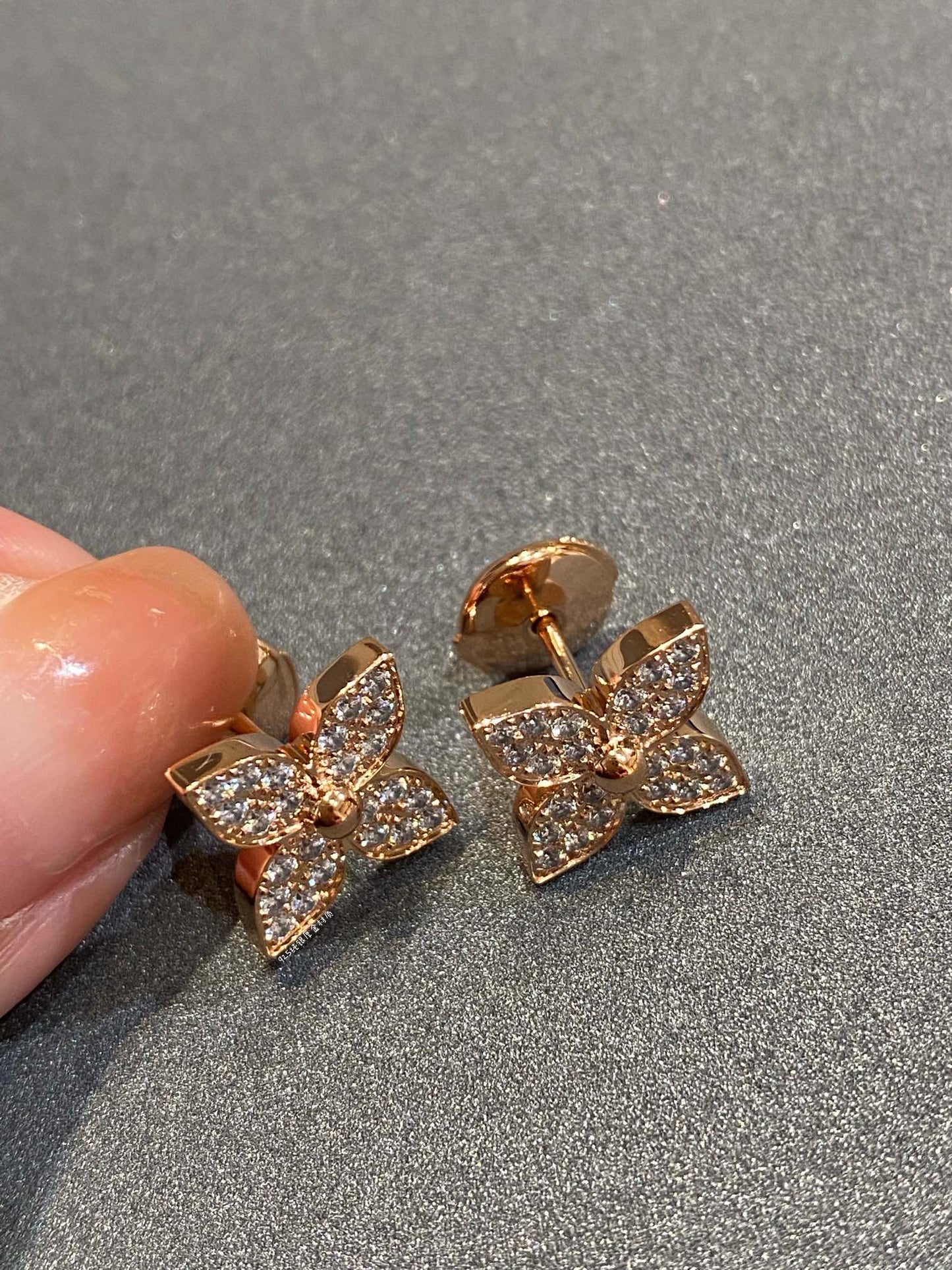 [Peak]STAR DIAMOND EARRINGS