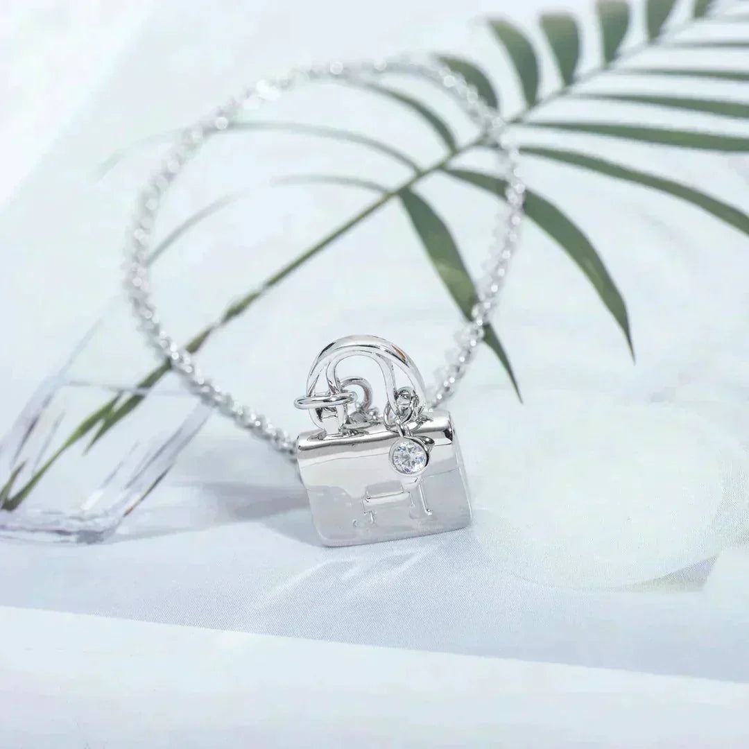 [Peak]AMULETTE PEDANT SILVER NECKLACE