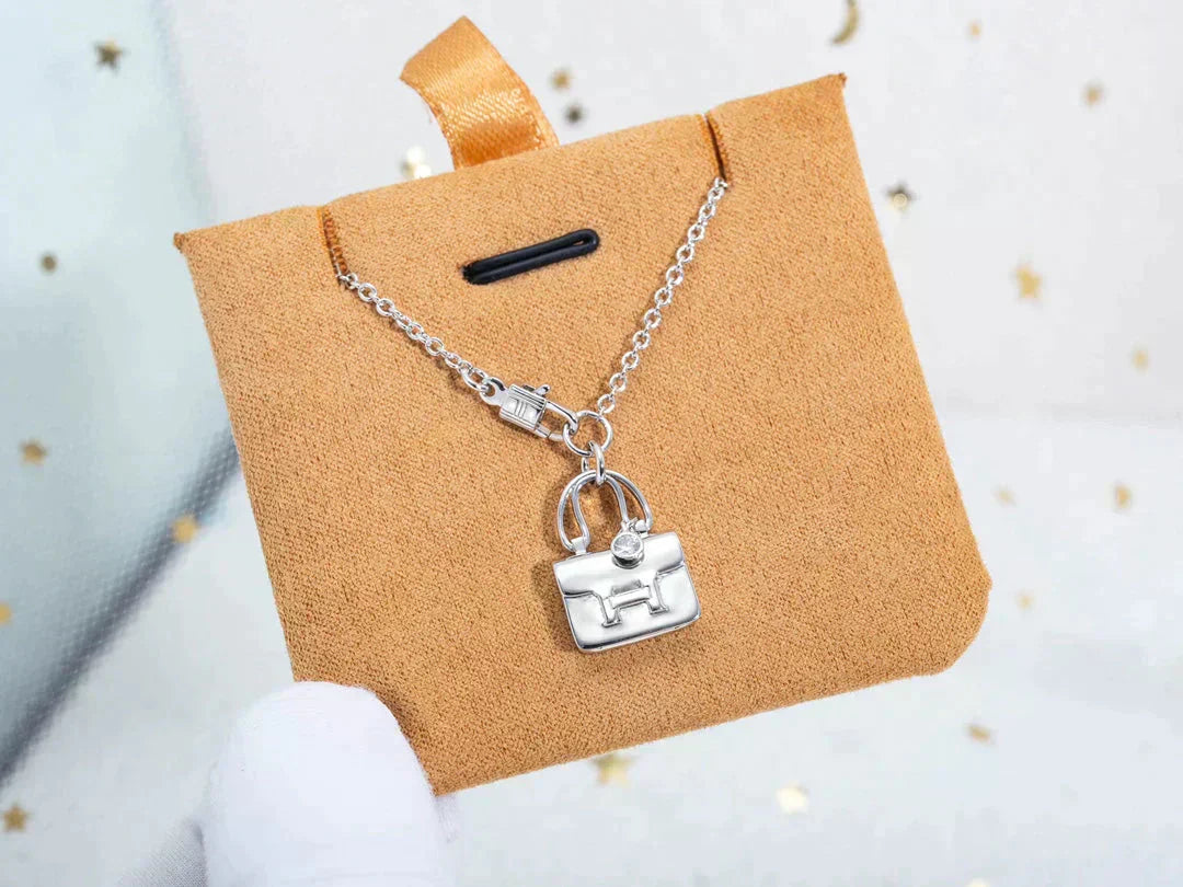 [Peak]AMULETTE PEDANT SILVER NECKLACE