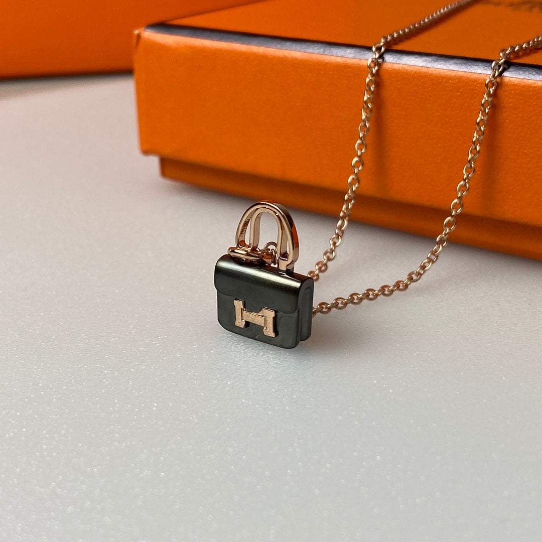 [Peak]CONSTANCE BLACK PEDANT ROSE GOLD NECKLACE