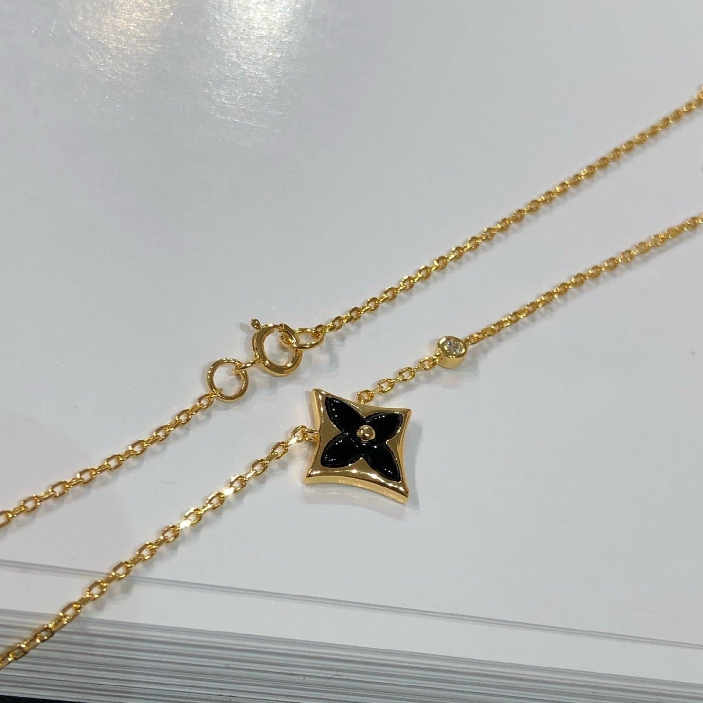 [Peak]STAR BLACK MOP NECKLACE