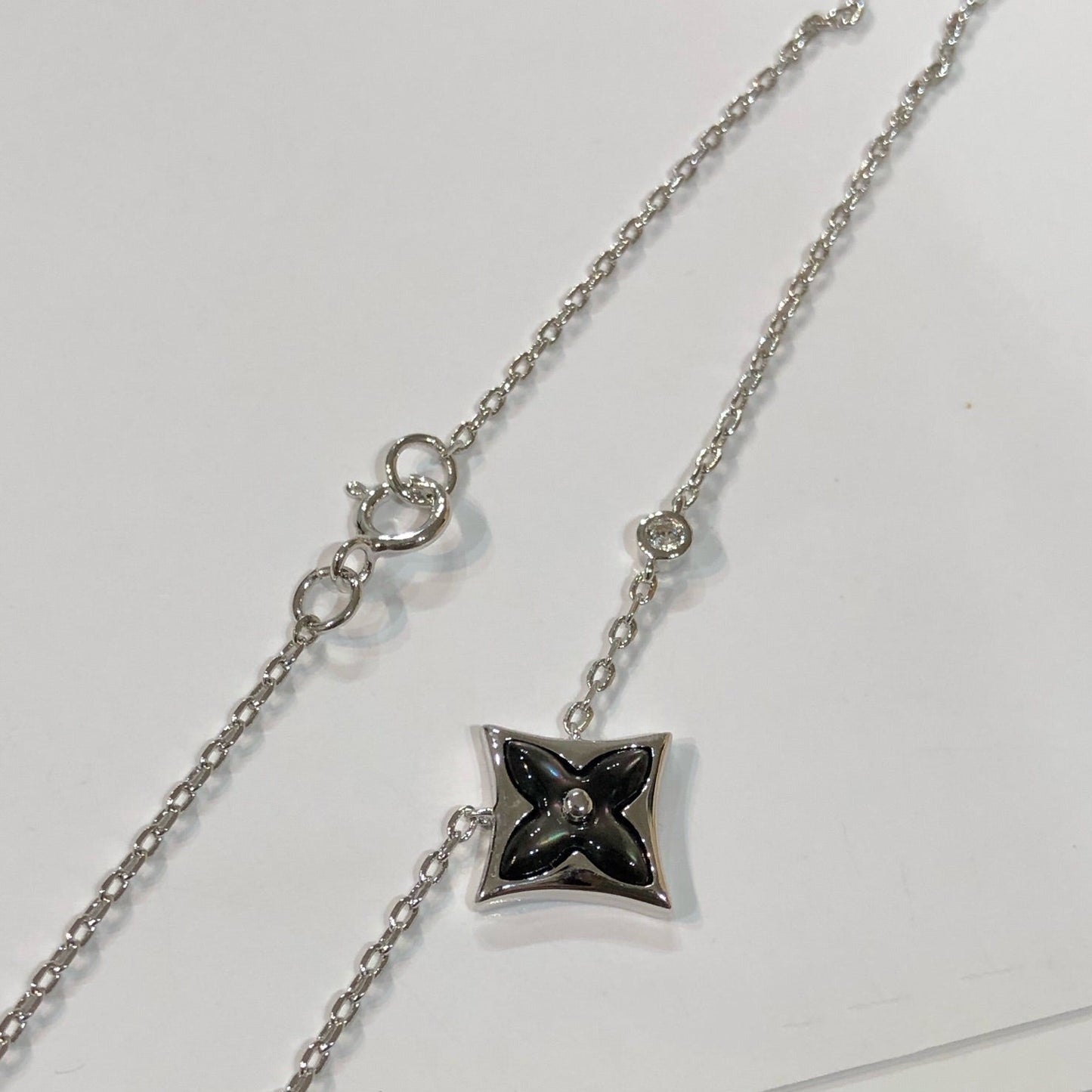 [Peak]STAR BLACK MOP NECKLACE