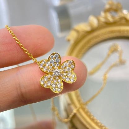[Peak]PAVÉ DIAMOND FLOWER CHARM NECKLACE