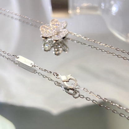 [Peak]PAVÉ DIAMOND FLOWER CHARM NECKLACE
