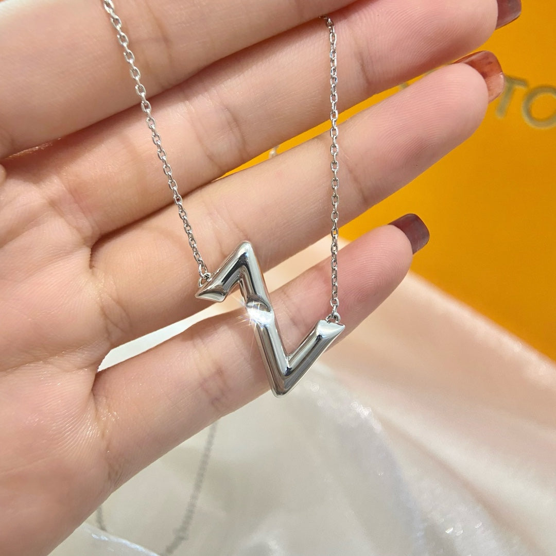 [Peak]VOLTE UPSIDE DOWN NECKLACE