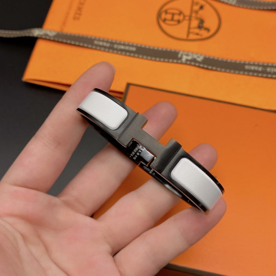 [Peak]H BRACELET 12MM BLACK WHITE CERAMIC