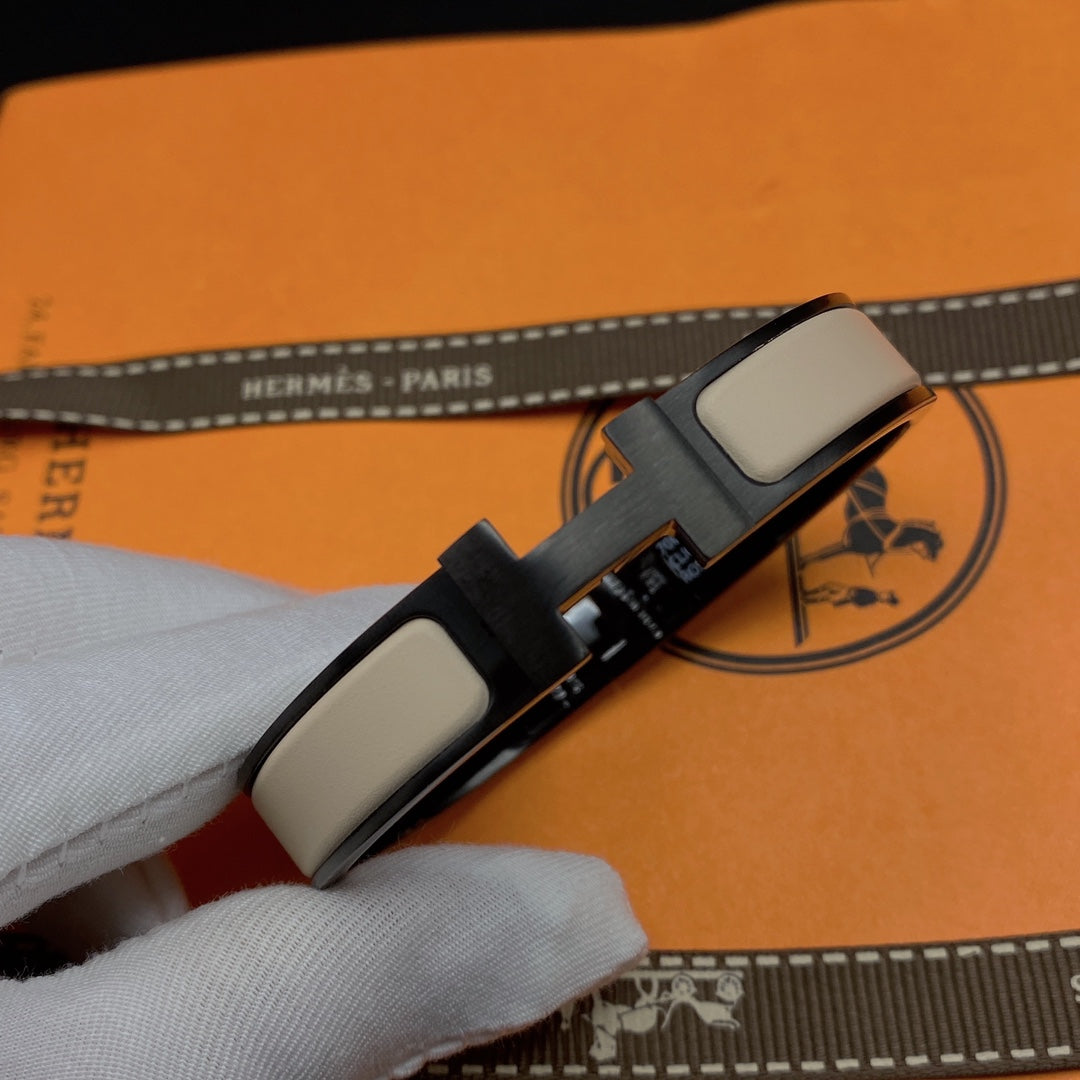 [Peak]H BRACELET 12MM BLACK BEIGE CERAMIC