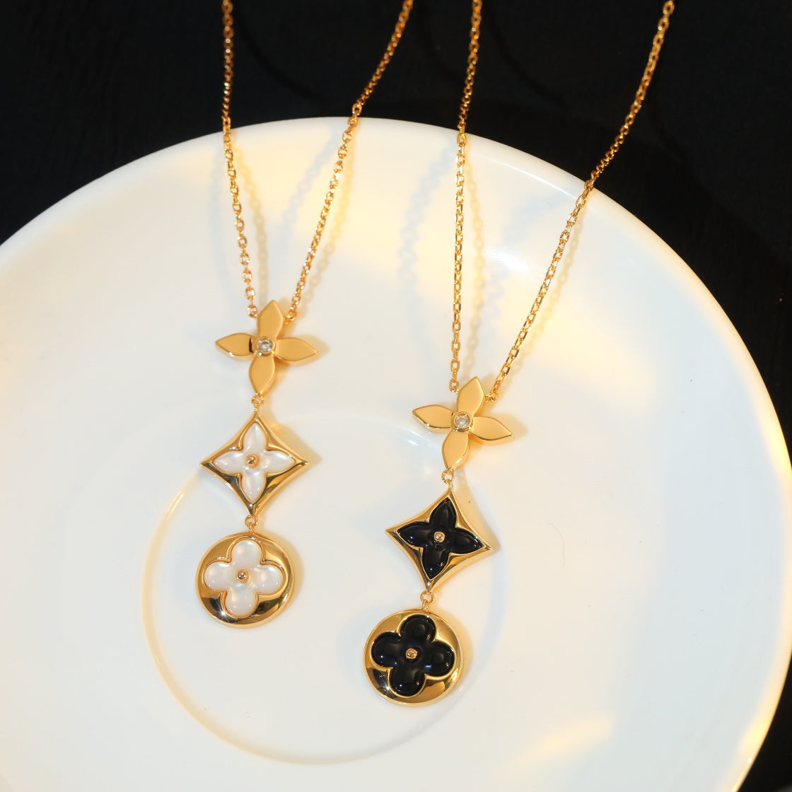 [Peak]STAR AND SUN ONYX ROSE GOLD NECKLACE