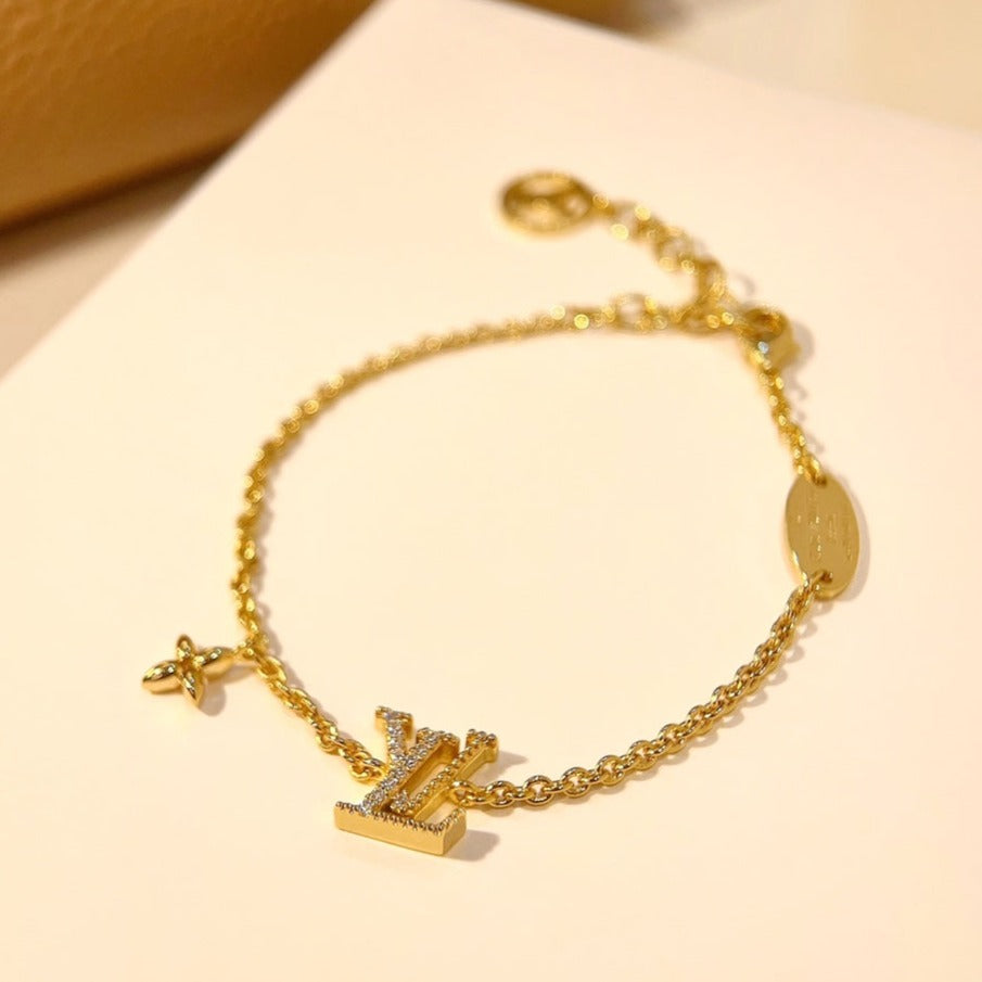 [Peak]LOGO STAR MOTIF GOLD BRACELET