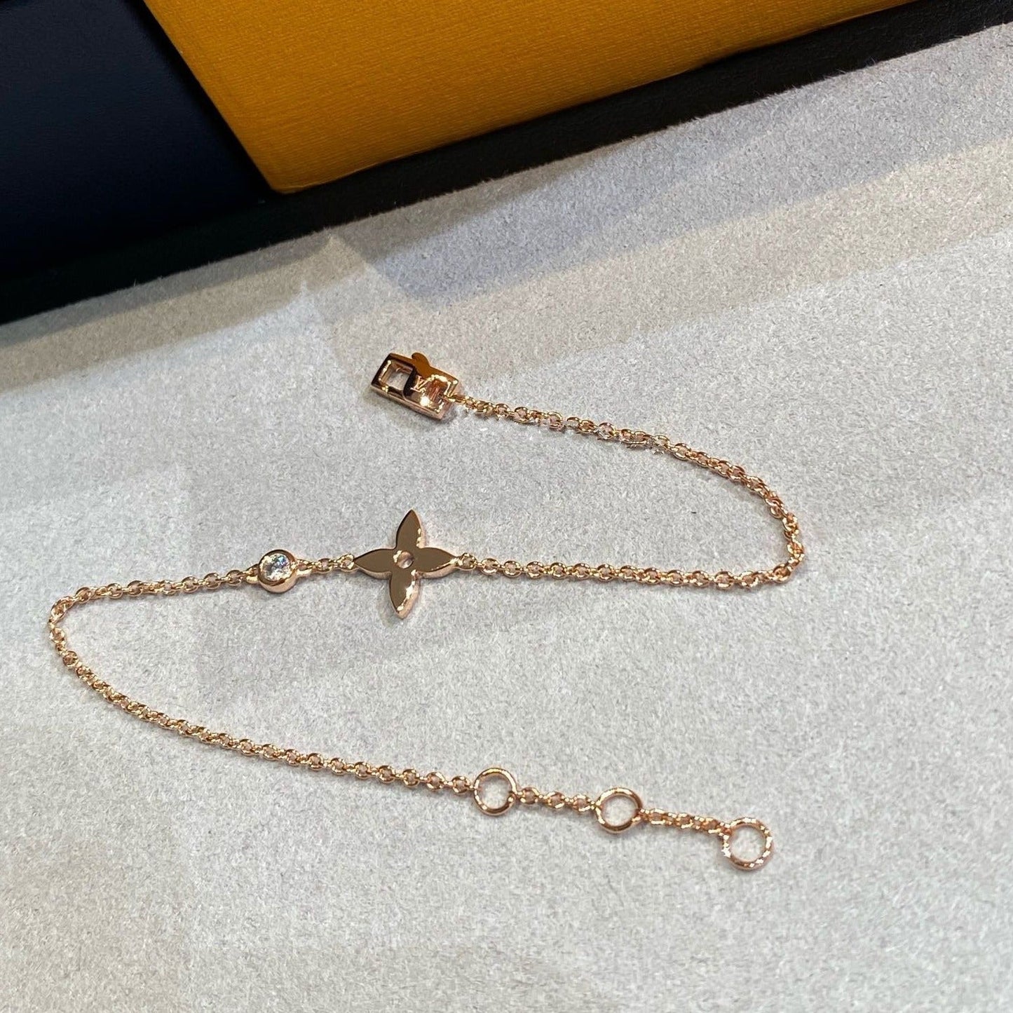 [Peak]STAR DIAMOND ROSE GOLD BRACELET