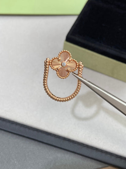 [Peak]LUCKY CLOVER GOLD REVERSIBLE RING