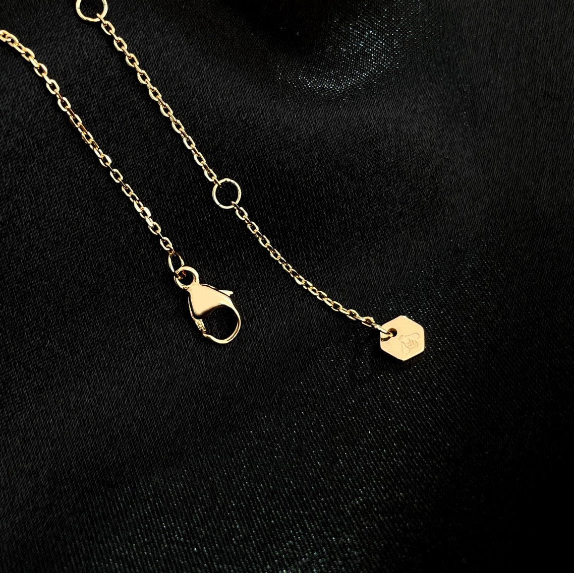 [Peak]BEE MINI NECKLACE
