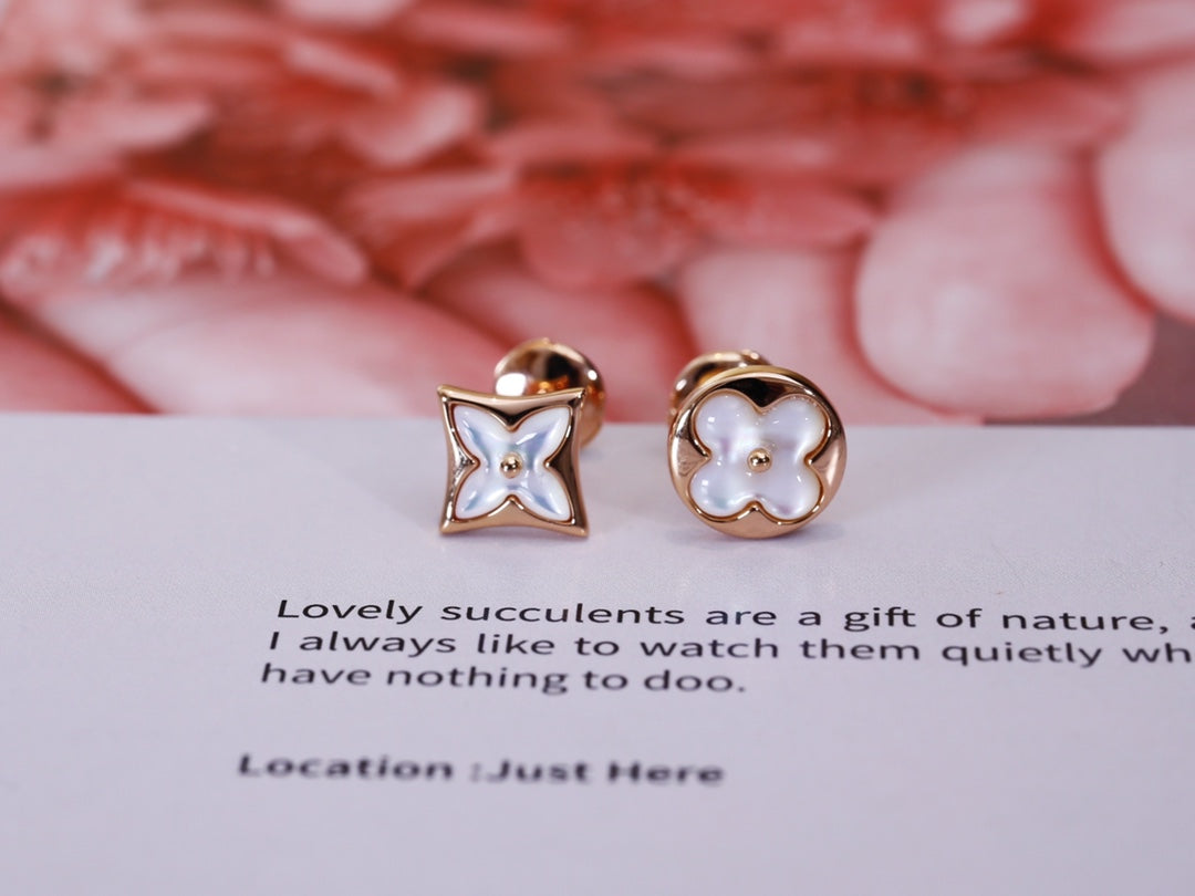 [Peak]STAR AND SUN ROSE GOLD MOP STUD EARRINGS