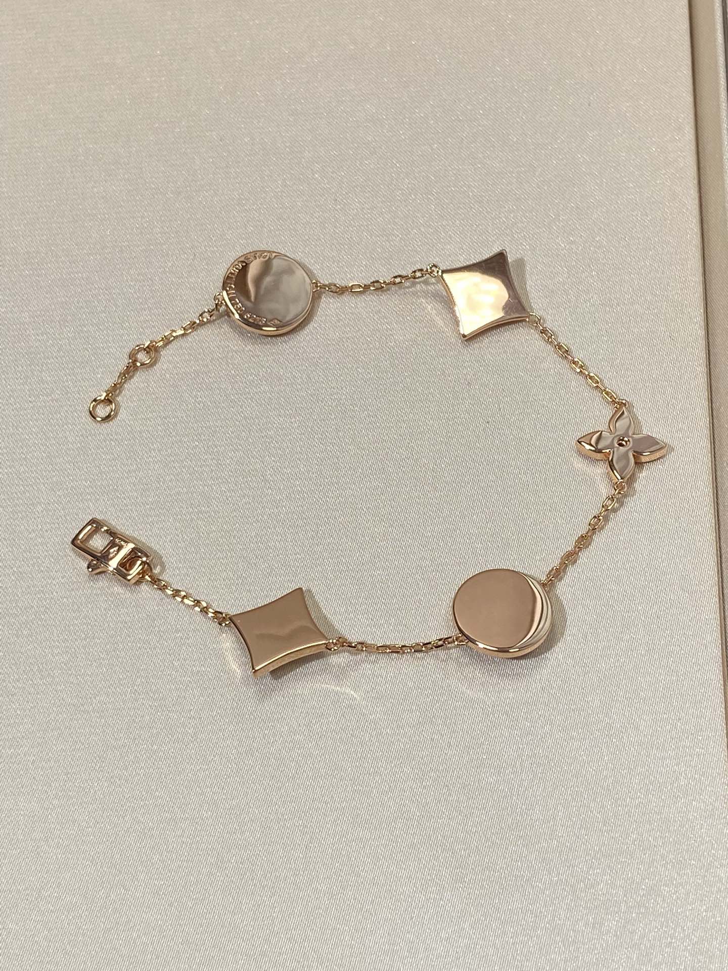 [Peak]STAR AND SUN 5 MOTIF MOP ROSE GOLD BRACELET