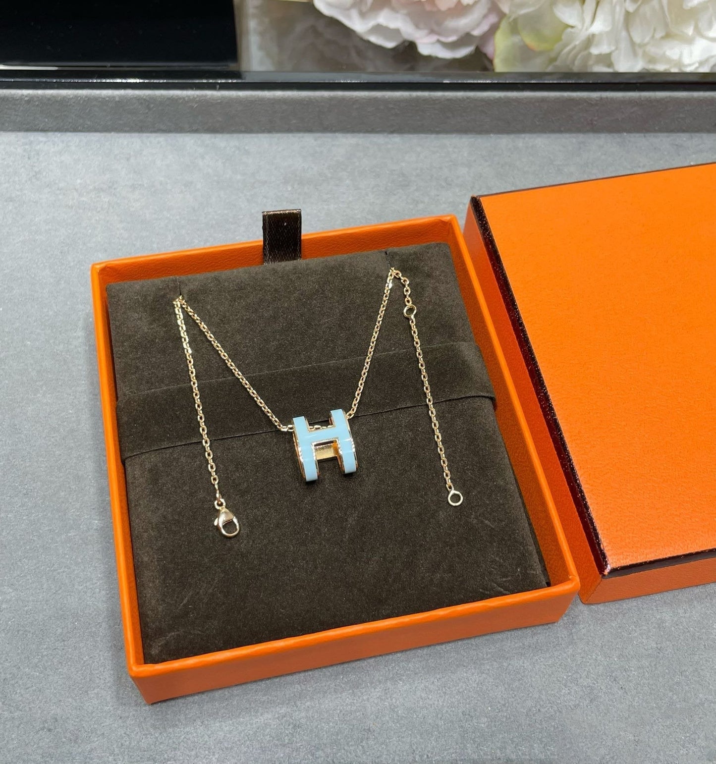 [Peak]POP H SKY BLUE NECKLACE