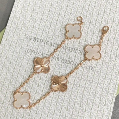 [Peak]LUCKY CLOVER 5-MOTIF BRACELET - WHITE MOTHER-OF-PEARL COLLECTION