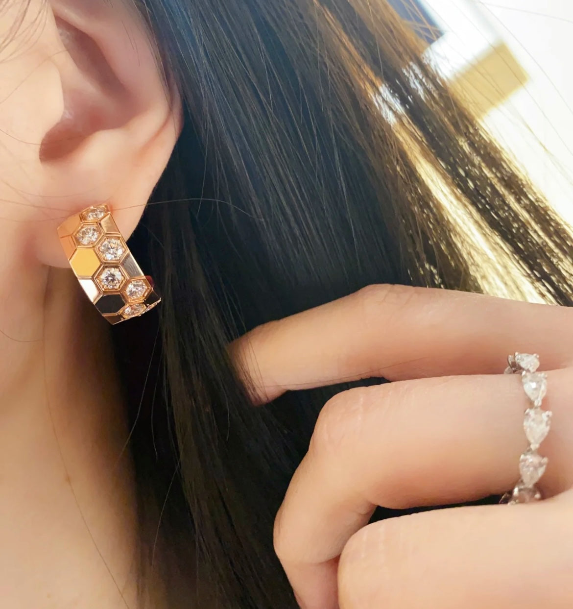 [Peak]BEE LOVE DIAMOND HOOP EARRINGS