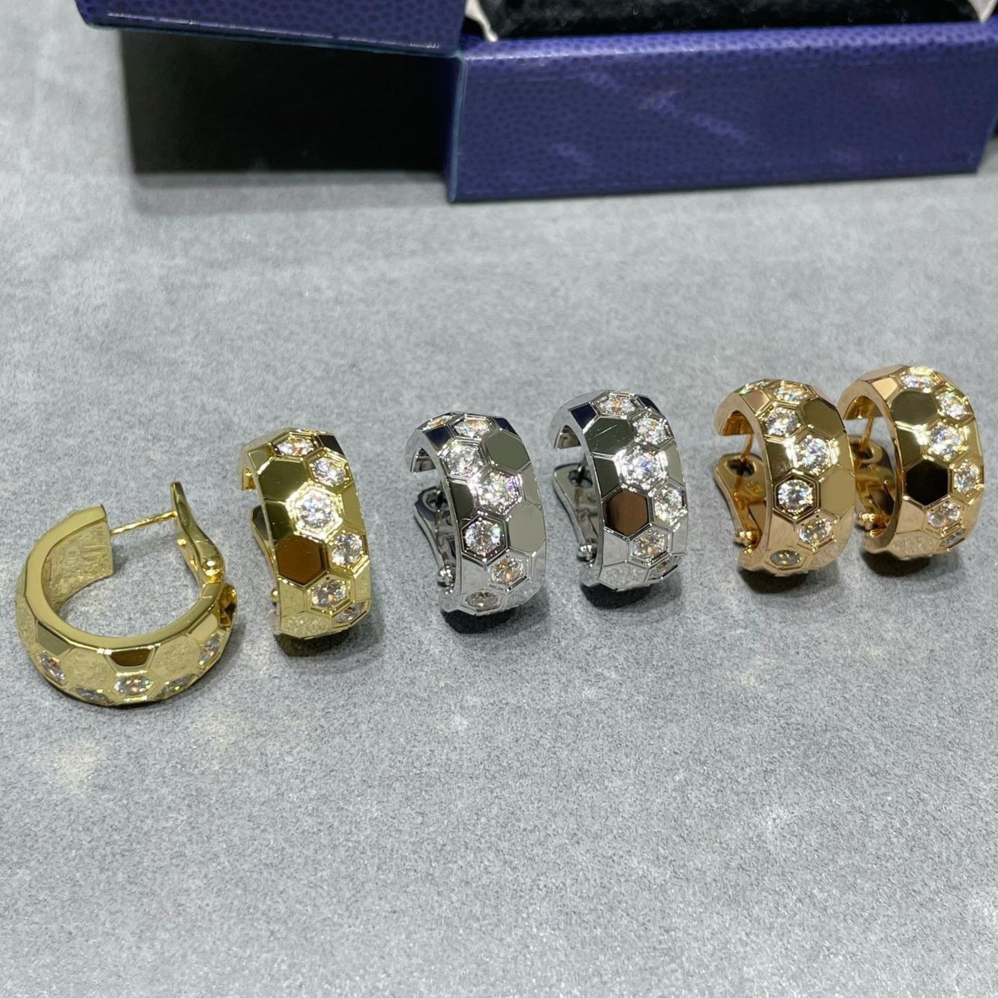 [Peak]BEE LOVE DIAMOND HOOP EARRINGS