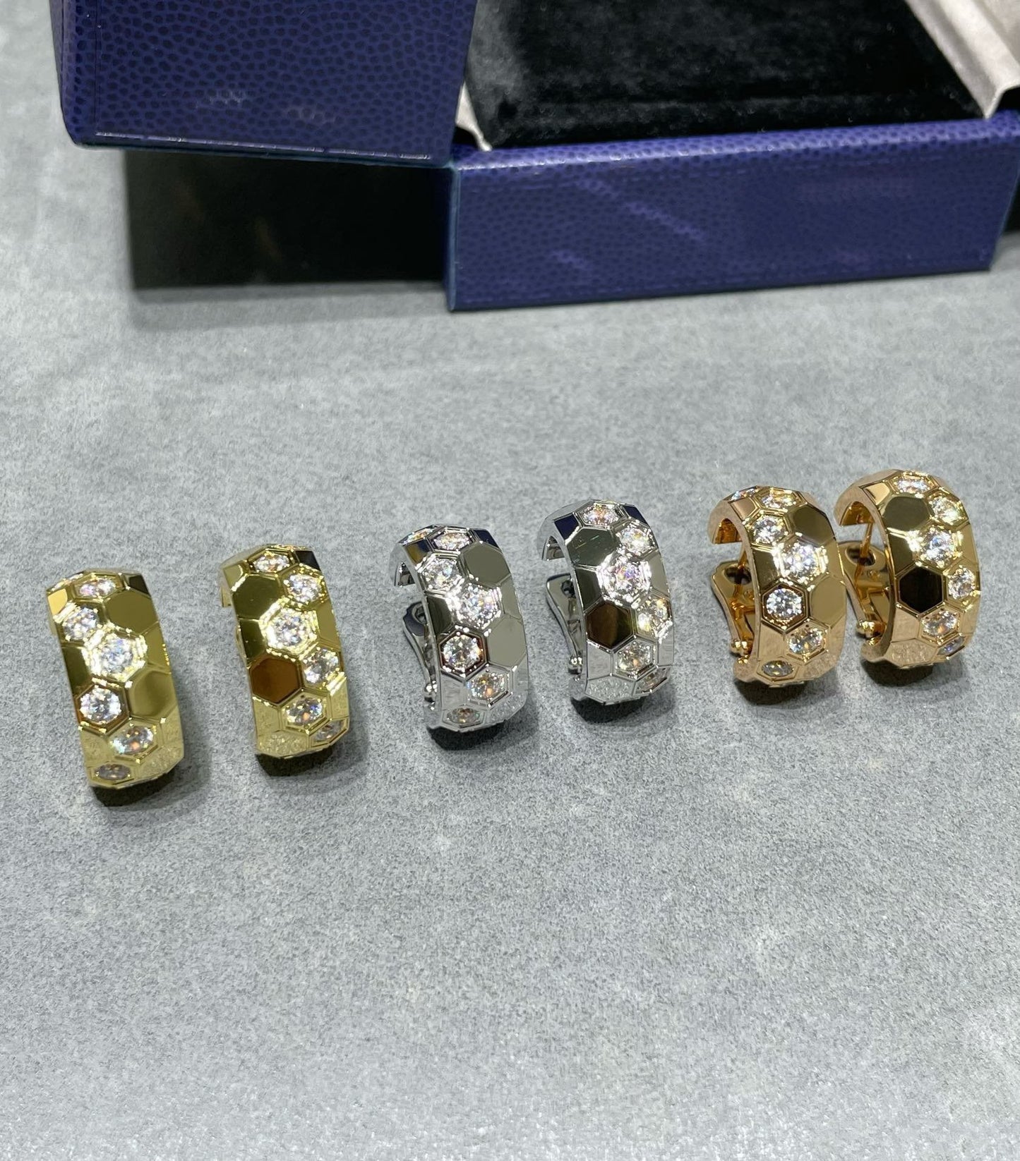 [Peak]BEE LOVE DIAMOND HOOP EARRINGS
