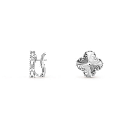 [Peak]15MM CLOVER FLOWER STUD EARRINGS WHITE GOLD COLLECTION