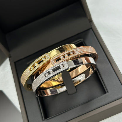 [Peak]MOVE NOA PAVÉ DIAMOND BANGLE BRACELET