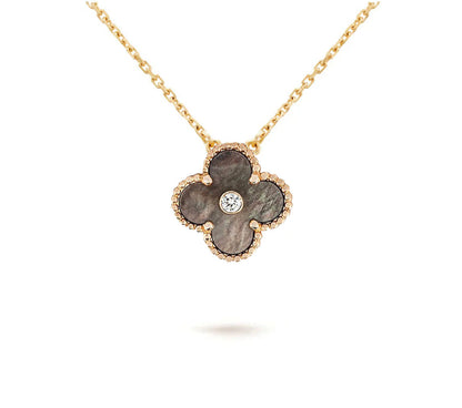[Peak]LIMITED EDITION CHRISTMAS CLOVER FLOWER NECKLACE - 15MM ANNUAL COLLECTIBLE PENDANT