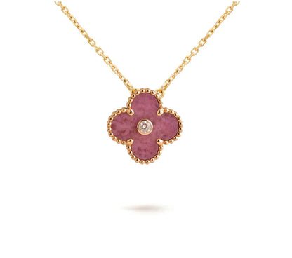 [Peak]LIMITED EDITION CHRISTMAS CLOVER FLOWER NECKLACE - 15MM ANNUAL COLLECTIBLE PENDANT