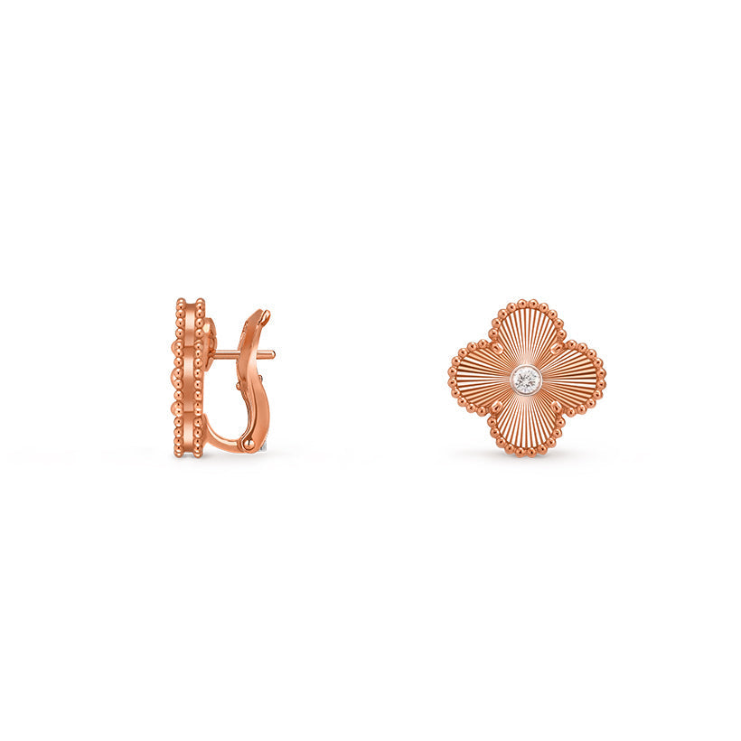 [Peak]15MM CLOVER FLOWER STUD EARRINGS DIAMOND-ROSE GOLD COLLECTION