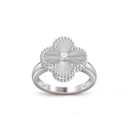 [Peak]LUCKY CLOVER DIAMOND-ACCENT WHITE GOLD RING COLLECTION