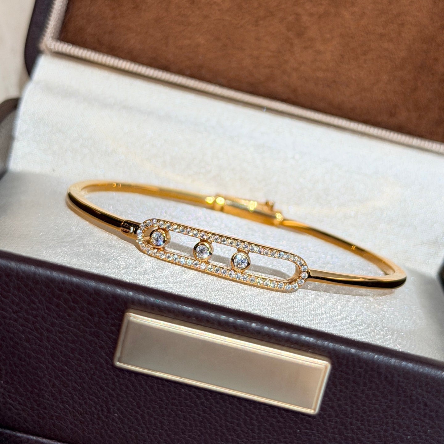 [Peak]MOVE PAVÉ DIAMOND BANGLE BRACELET M