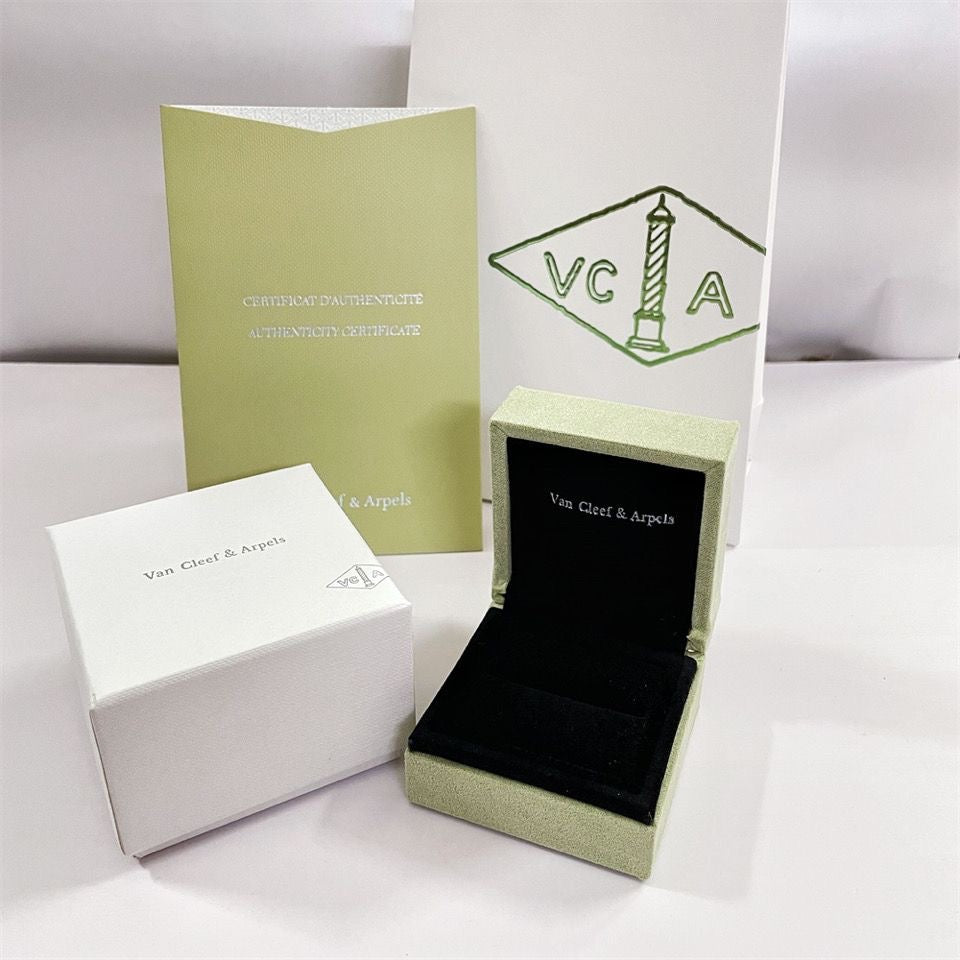 [Peak]CLOVER BRAND JEWELRY BOX