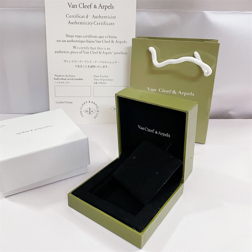 [Peak]CLOVER BRAND JEWELRY BOX
