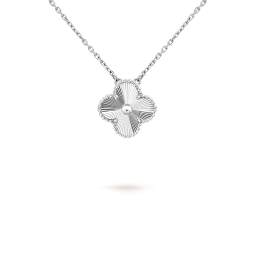 [Peak]15MM CLOVER FLOWER PENDANT NECKLACE WHITE GOLD COLLECTION