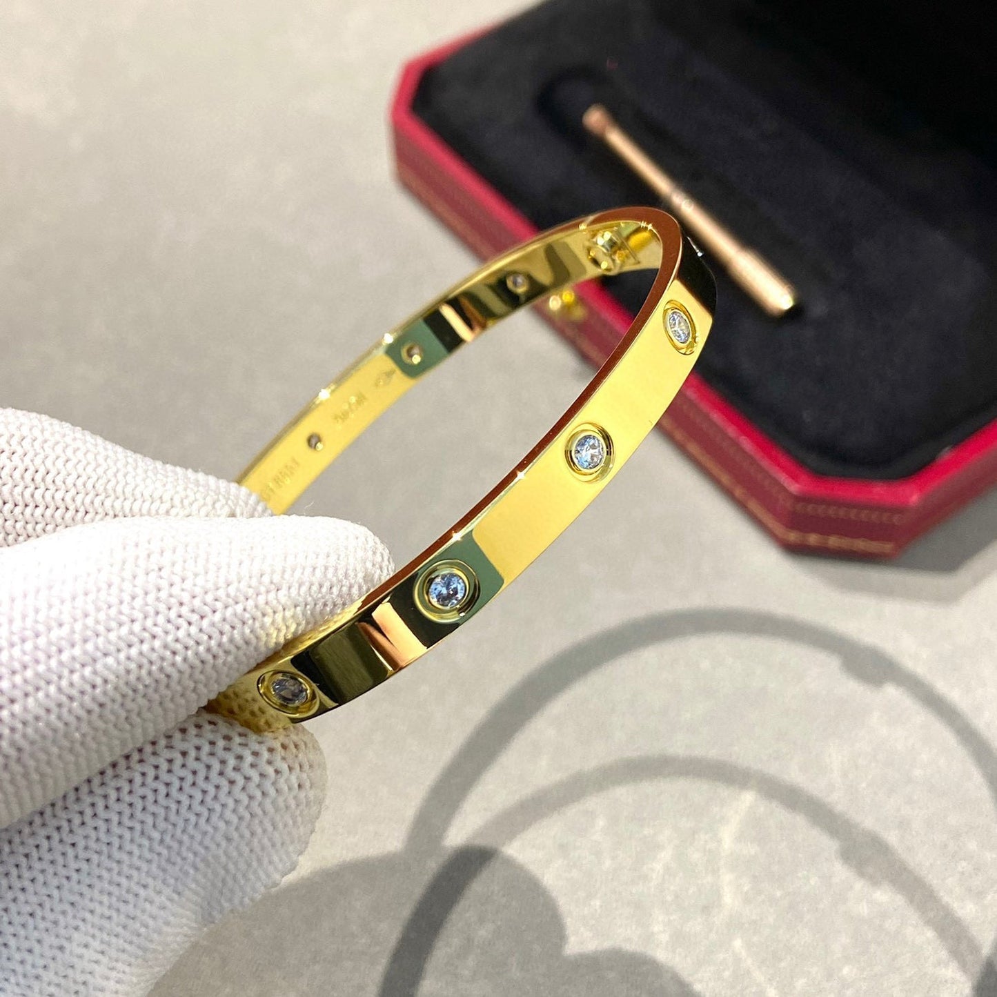 [Peak]CLASSIC 6.1MM LOVE BANGLE - 10-DIAMOND