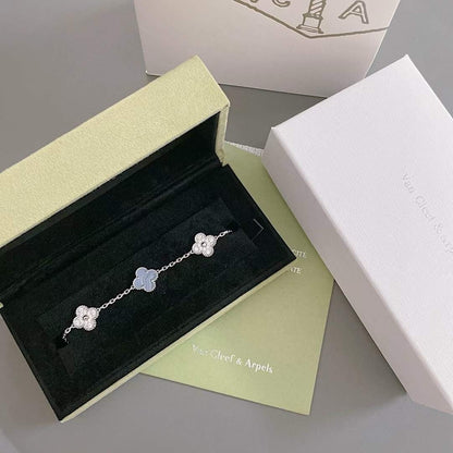 [Peak]LUCKY CLOVER 5-MOTIF BRACELET - PURPLE CHALCEDONY COLLECTION