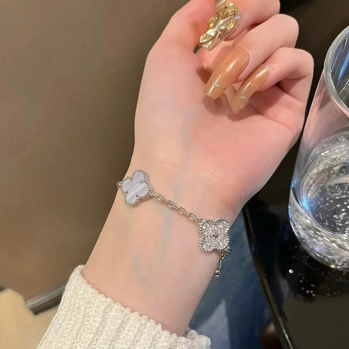 [Peak]LUCKY CLOVER 5-MOTIF BRACELET - PURPLE CHALCEDONY COLLECTION