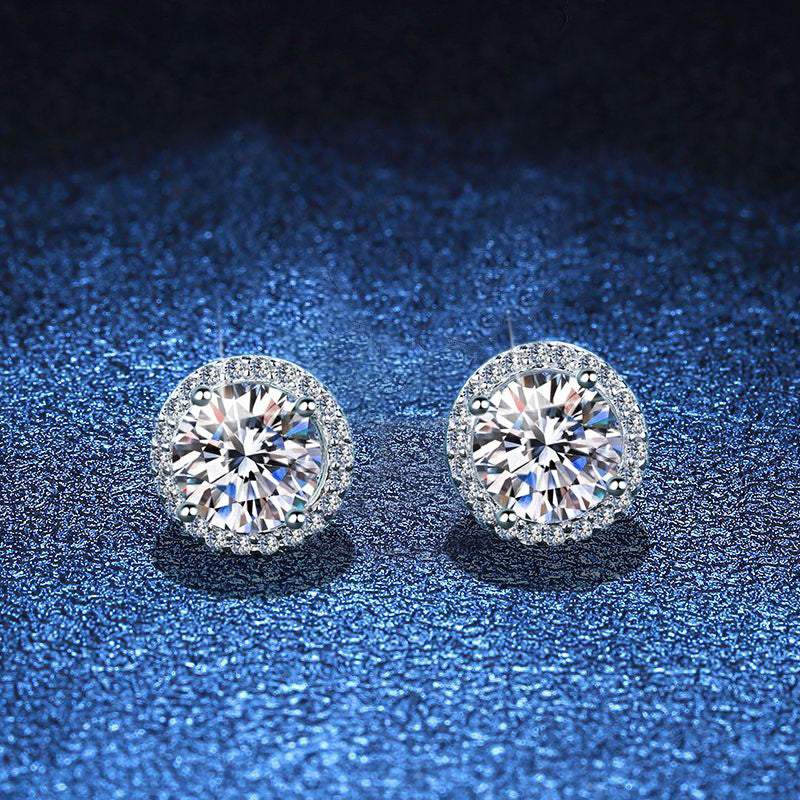 [Peak]CLASSIC 4-PRONG ROUND MOISSANITE STUD EARRINGS