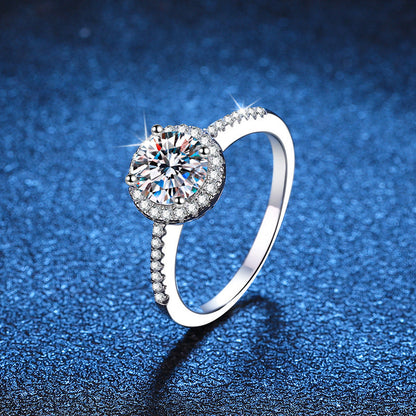 [Peak]RADIANT ROUND HALO MOISSANITE ENGAGEMENT RING