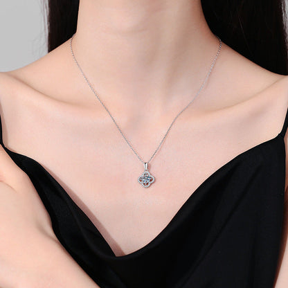 [Peak]CLASSIC CLOVER MOISSANITE PENDANT NECKLACE