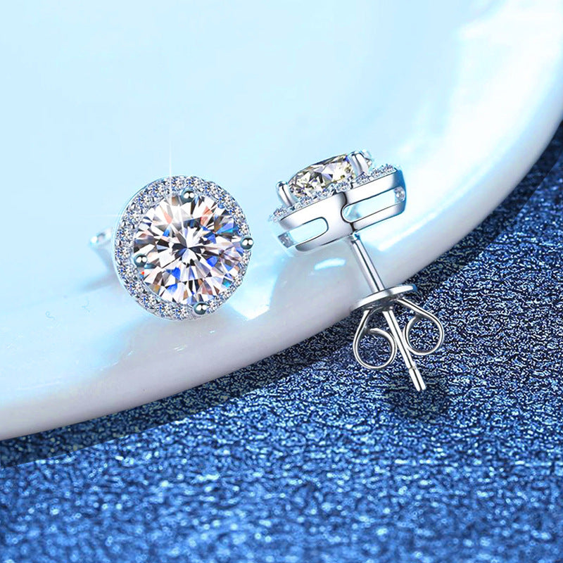 [Peak]CLASSIC 4-PRONG ROUND MOISSANITE STUD EARRINGS