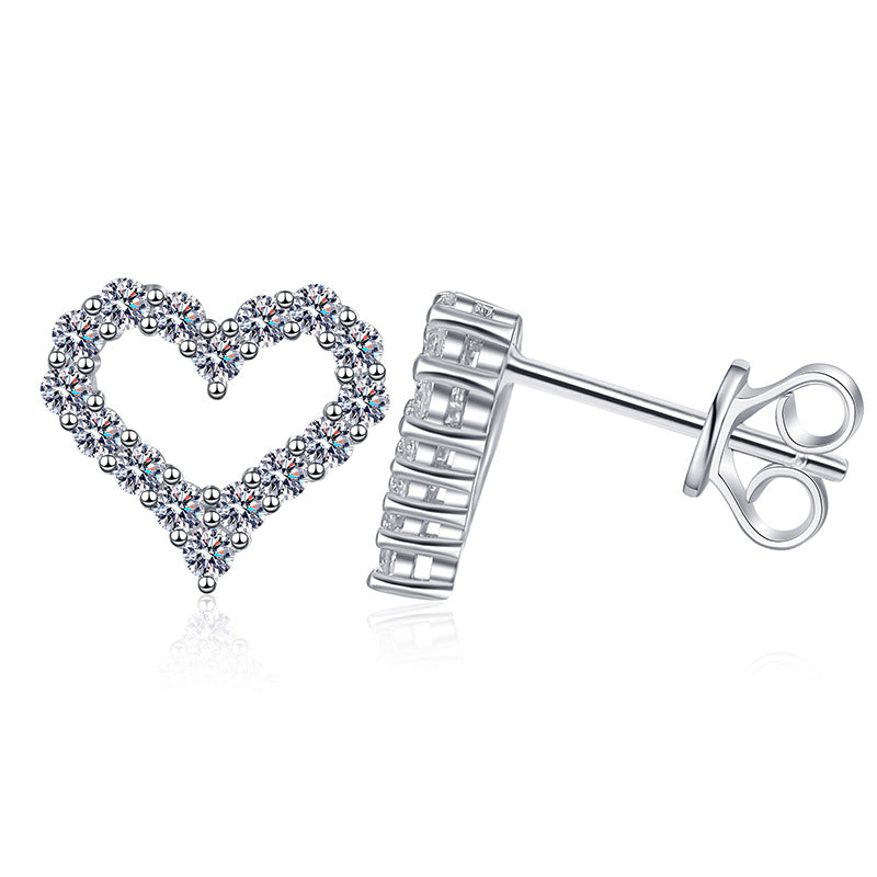 [Peak]SPARKLING HEART-SHAPED MOISSANITE STUD EARRINGS