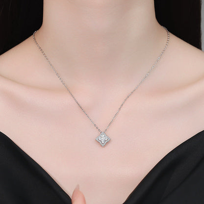 [Peak]STAR-CLOVER MOISSANITE NECKLACE