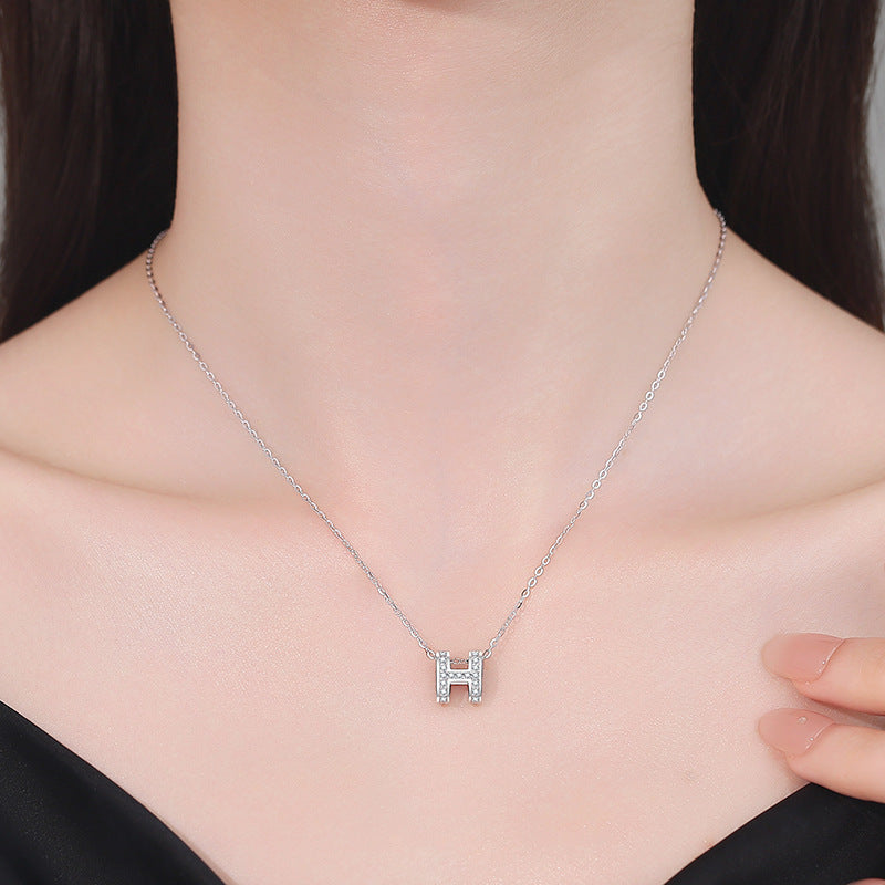 [Peak]FULL-PAVE "H" MOISSANITE PENDANT NECKLACE