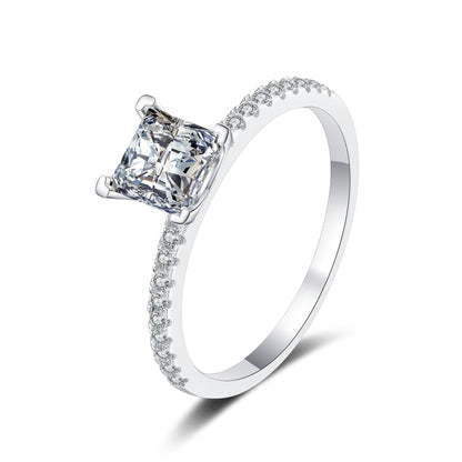 [Peak]ELEGANT PRINCESS CUT MOISSANITE ENGAGEMENT RING